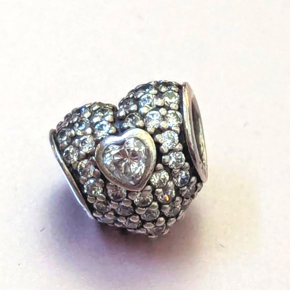 Pandora In My Heart Charm - Picture 8 of 11